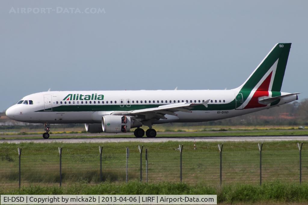 EI-DSD, 2007 Airbus A320-216 C/N 3076, Landing