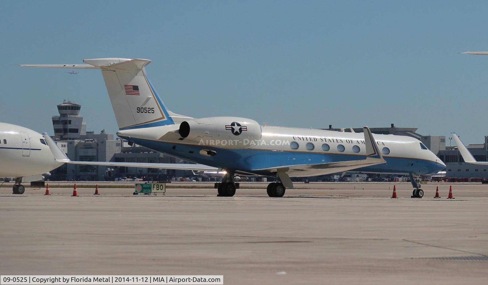 09-0525, 2009 Gulfstream Aerospace C-37B Gulfstream 550 C/N 5247, USAF C-37B