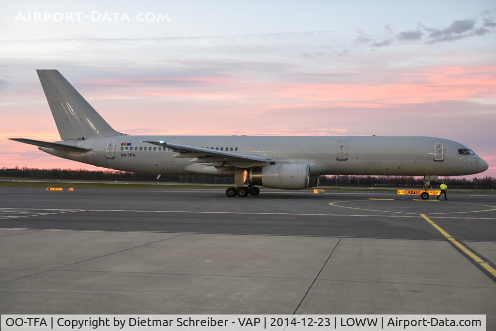 OO-TFA, 1993 Boeing 757-28A C/N 25622, TNT Boeing 757-200