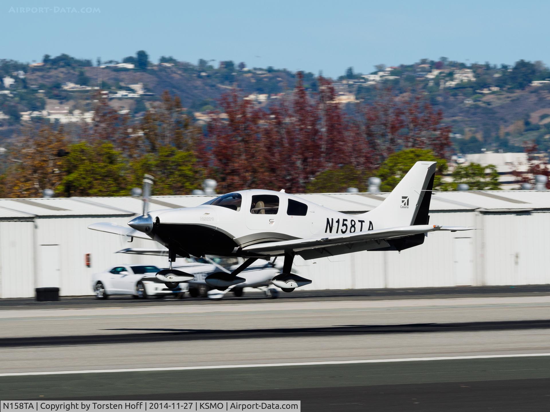 N158TA, 2008 Cessna LC41-550FG C/N 411005, N158TA arriving on RWY 21