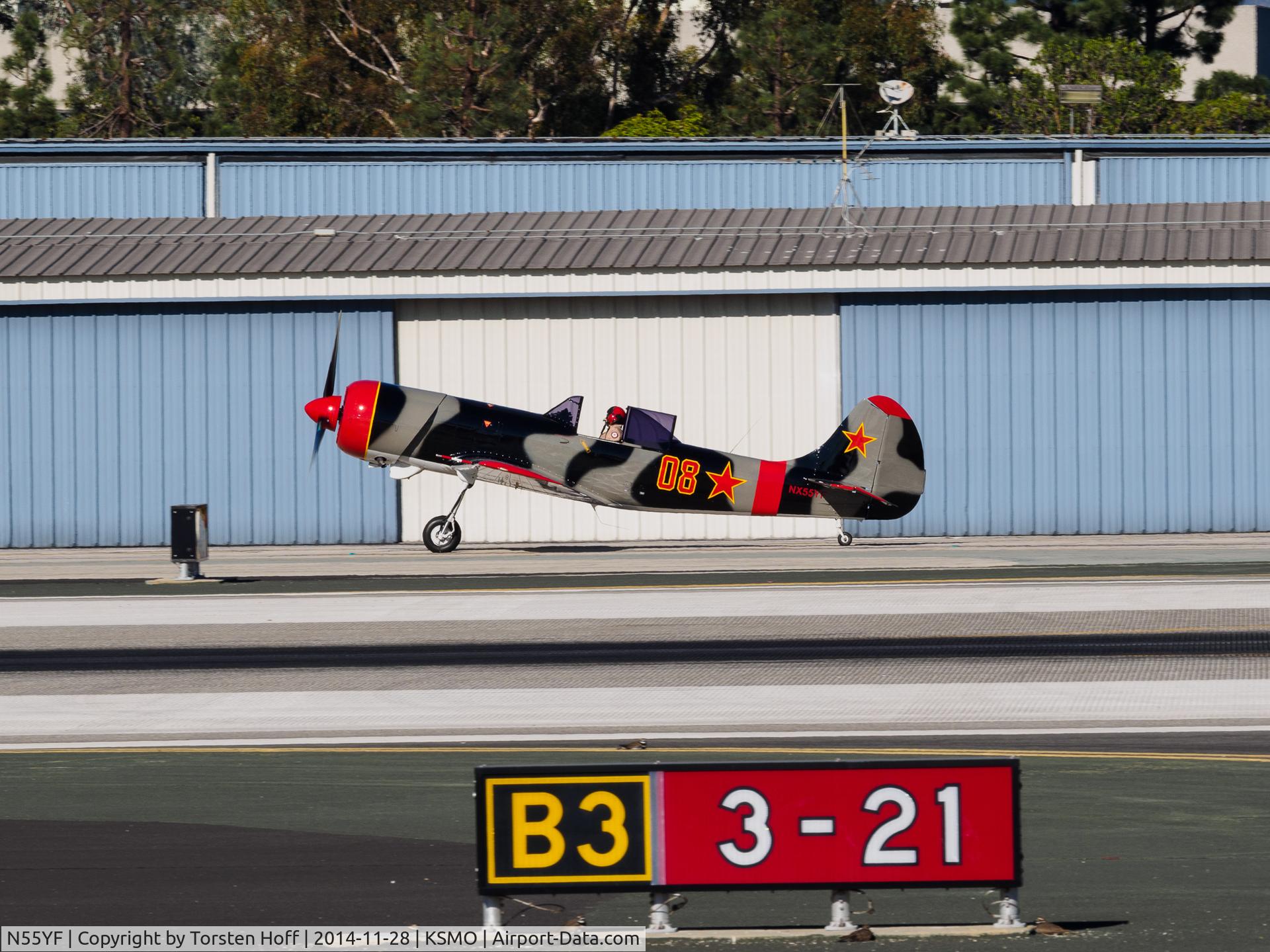 N55YF, 1985 Yakovlev Yak-50 C/N 853104, NX55YF taxiing
