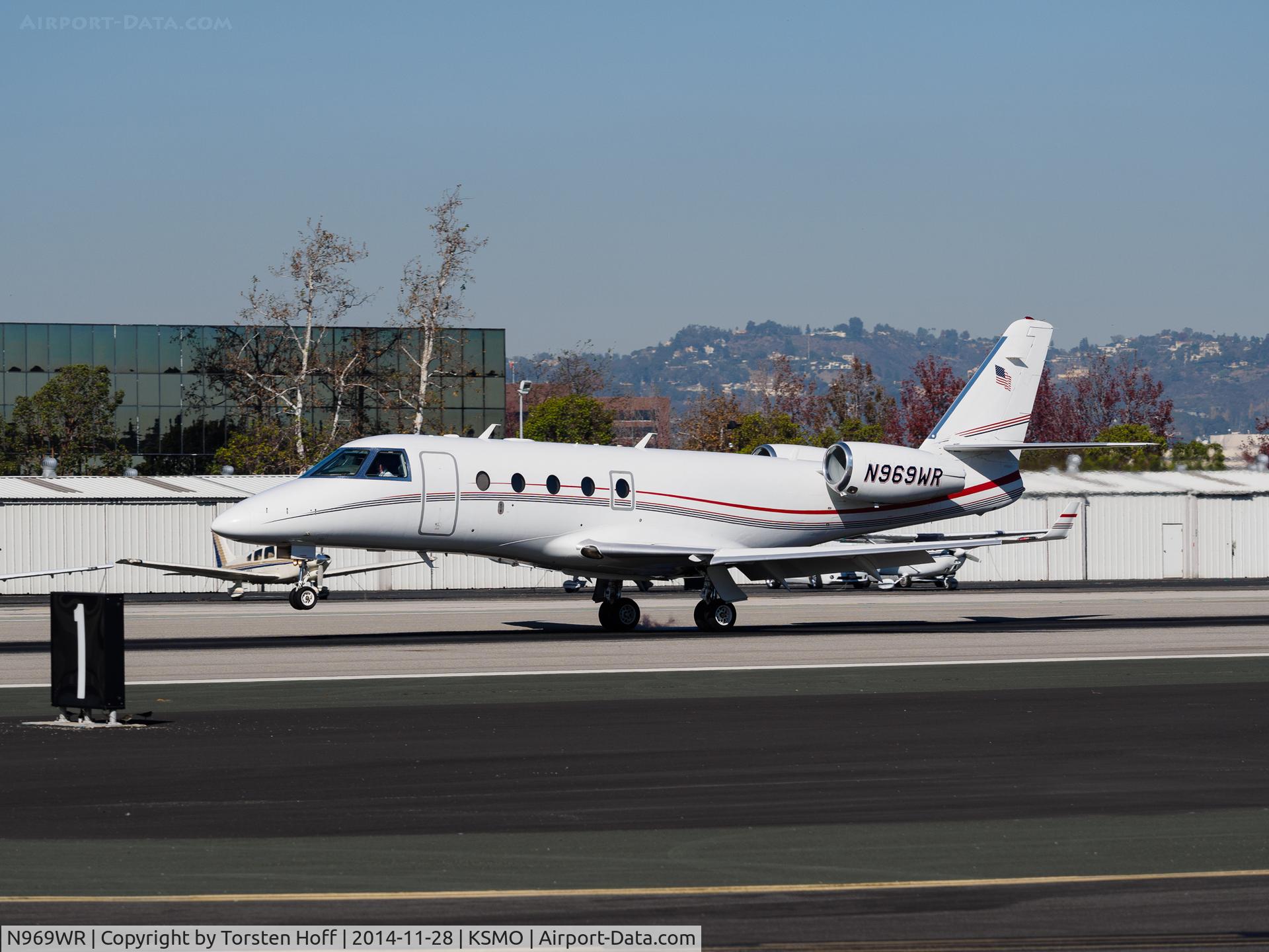 N969WR, 2007 Israel Aircraft Industries Gulfstream G150 C/N 218, N969WR arriving on RWY 21