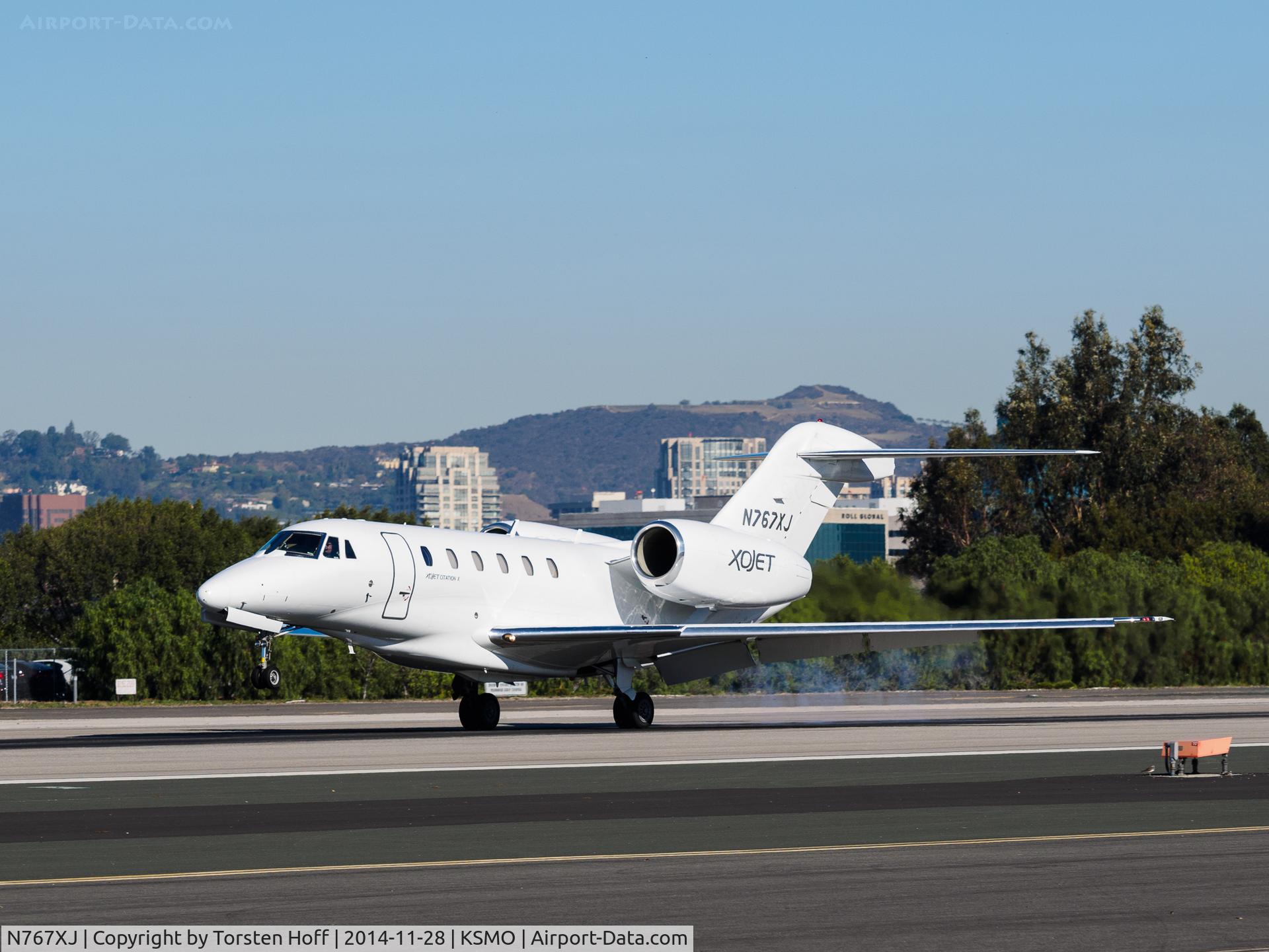 N767XJ, 1998 Cessna 750 Citation X Citation X C/N 750-0067, N767XJ arriving on RWY 21