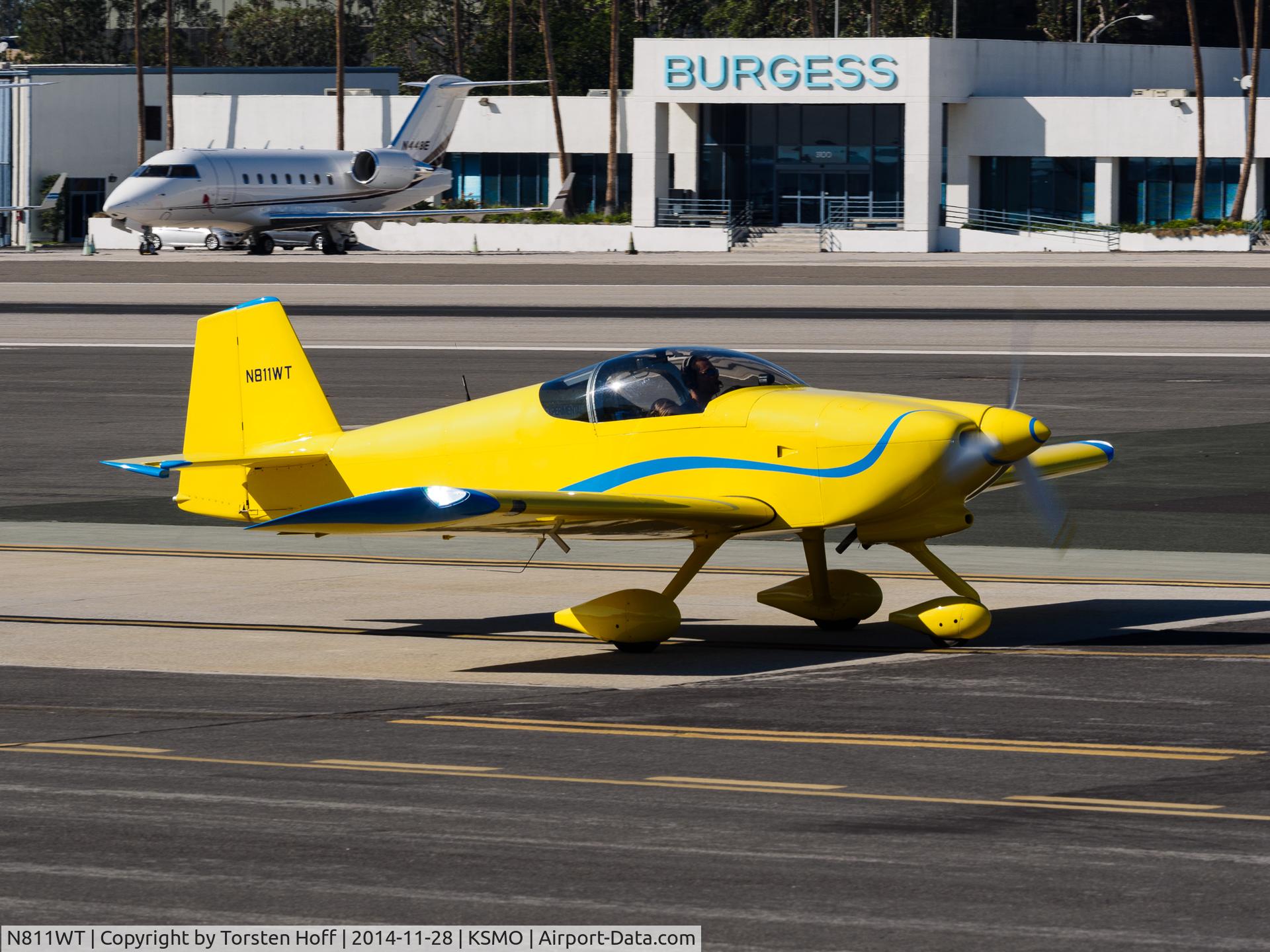 N811WT, Sargent Thomas A S16 C/N 60305, N811WT taxiing