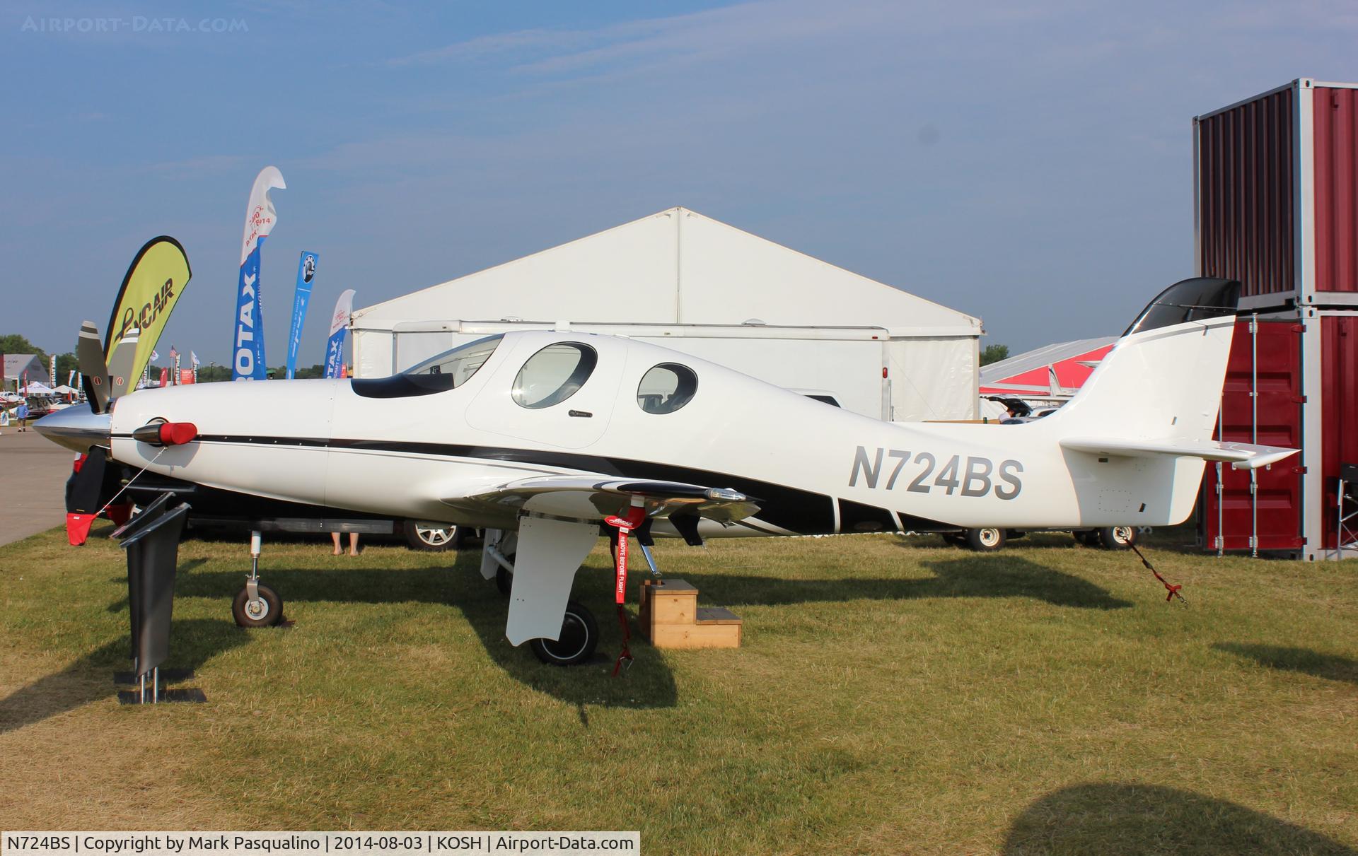 N724BS, 2014 Lancair Evolution C/N EVO-0049, Lancair Evoution