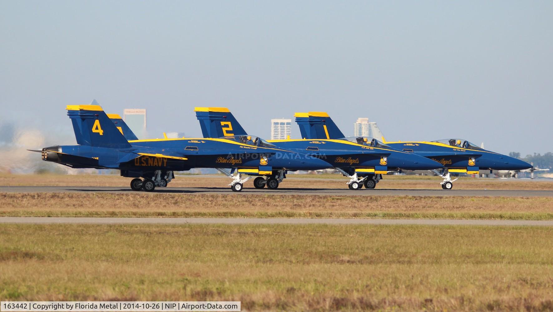 163442, 1987 McDonnell Douglas F/A-18C Hornet C/N 0645/C013, Blue Angels on take off roll