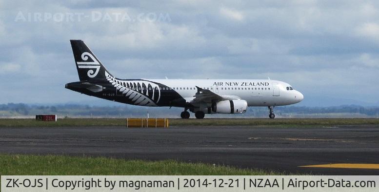 ZK-OJS, 2011 Airbus A320-232 C/N 4926, landing at NZAA