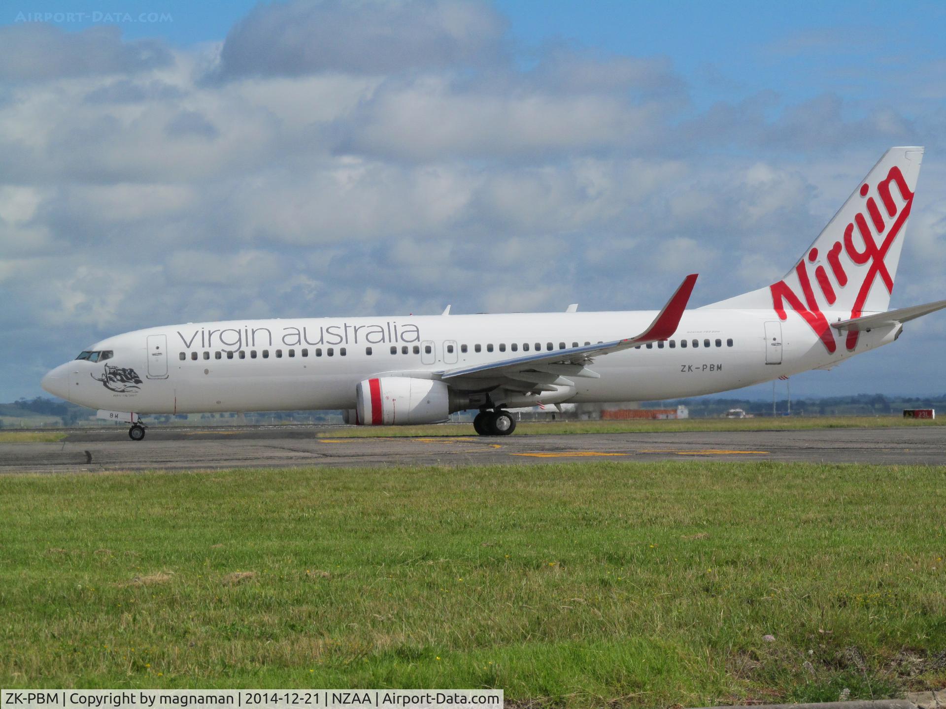 ZK-PBM, 2008 Boeing 737-8FE C/N 36601, taxi for departure