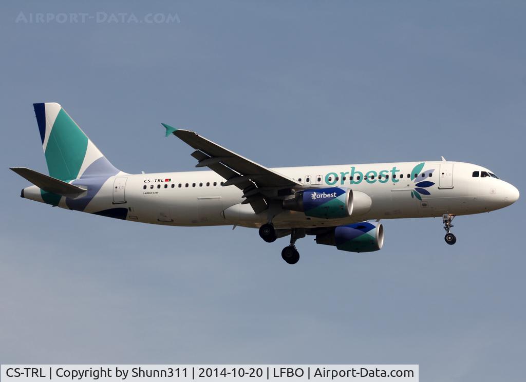 CS-TRL, 2008 Airbus A320-214 C/N 3758, Landing rwy 14R