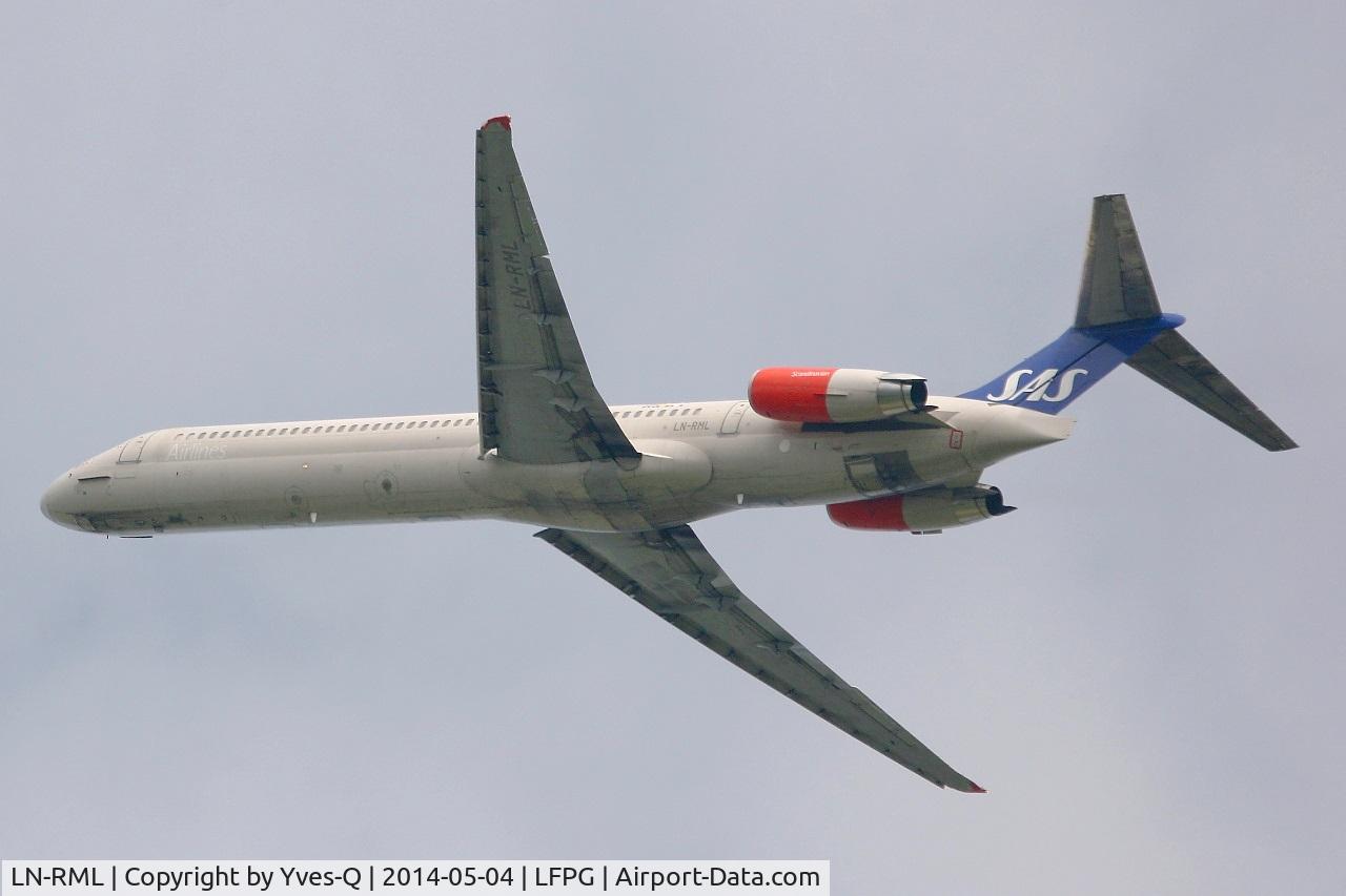 LN-RML, 1991 McDonnell Douglas MD-82 (DC-9-82) C/N 53002, Scandinavian Air System McDonnell Douglas MD-82, Take off rwy 27L, Roissy Charles De Gaulle airport (LFPG-CDG)