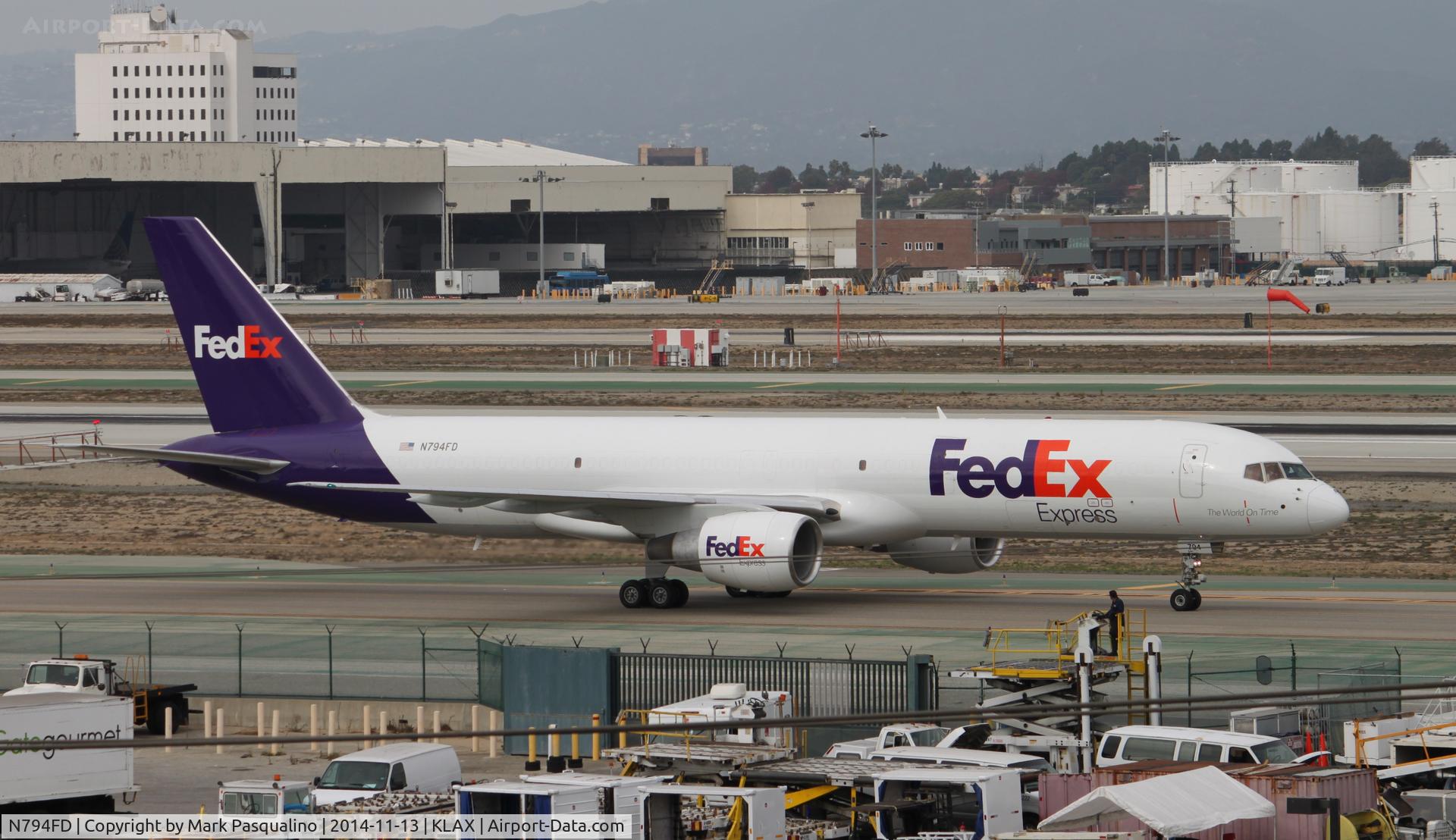 N794FD, 1993 Boeing 757-222F C/N 26701, Boeing 757-200F
