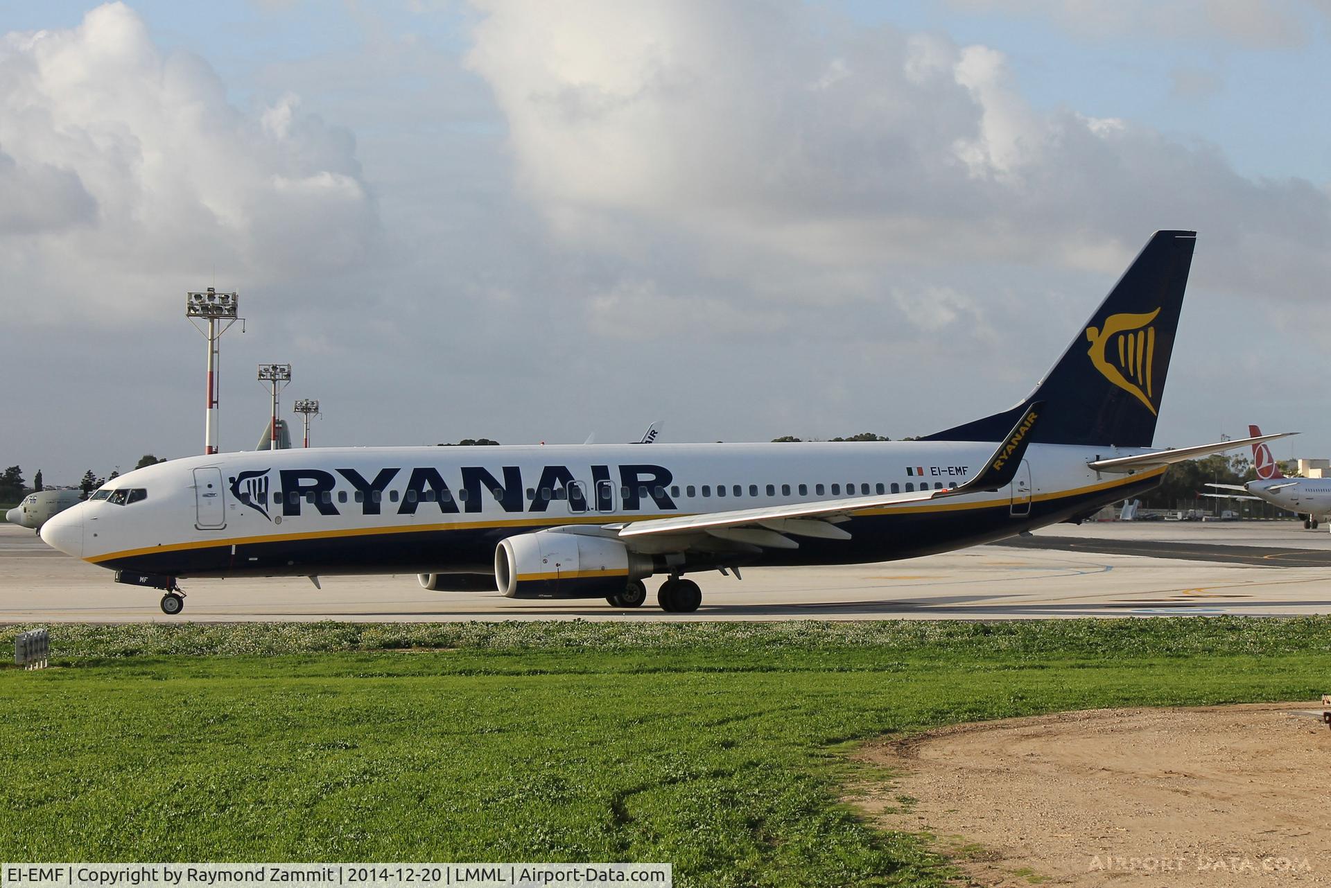 EI-EMF, 2010 Boeing 737-8AS C/N 34978, B737-800 EI-EMF Ryanair