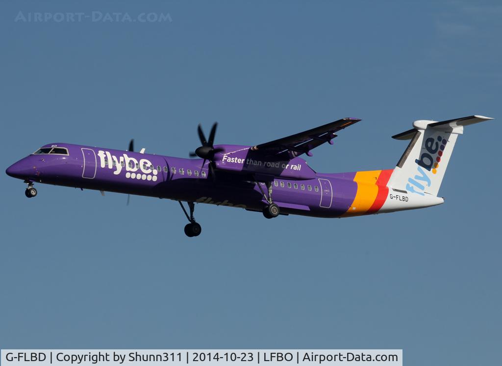 G-FLBD, 2009 De Havilland Canada DHC-8-402Q Dash 8 C/N 4259, Landing rwy 32L in new c/s
