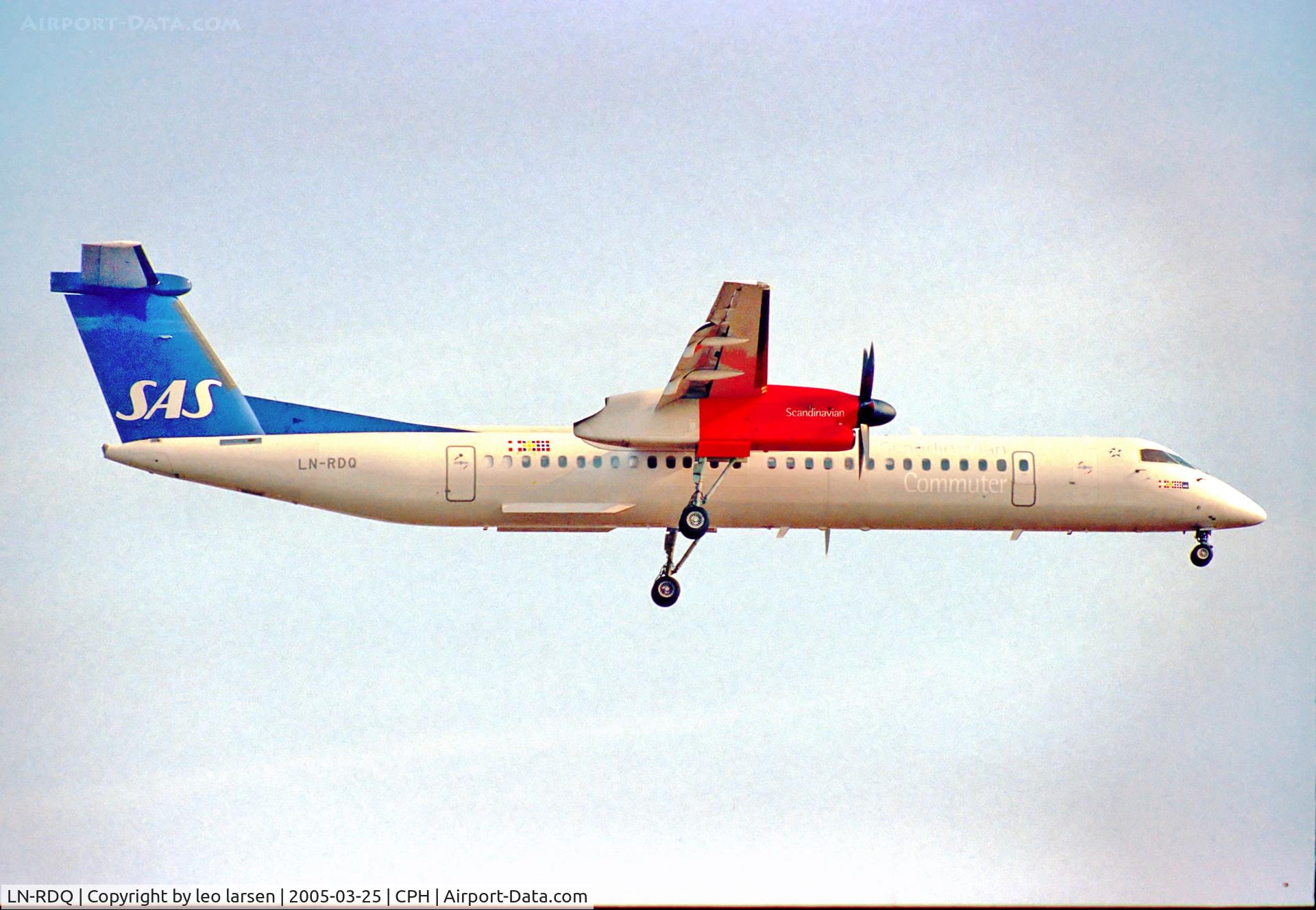 LN-RDQ, 1999 De Havilland Canada DHC-8-402Q Dash 8 C/N 4008, Copenhagen 25.3.05