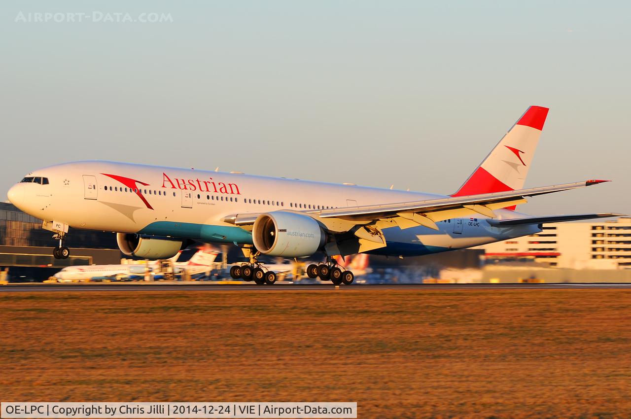 OE-LPC, 2002 Boeing 777-2Z9/ER C/N 29313, Austrian Airlines