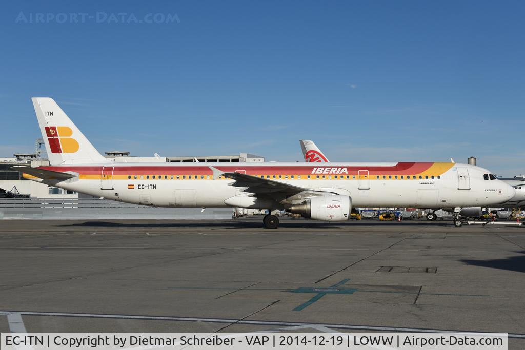 EC-ITN, 2003 Airbus A321-212 C/N 2115, Iberia Airbus 321
