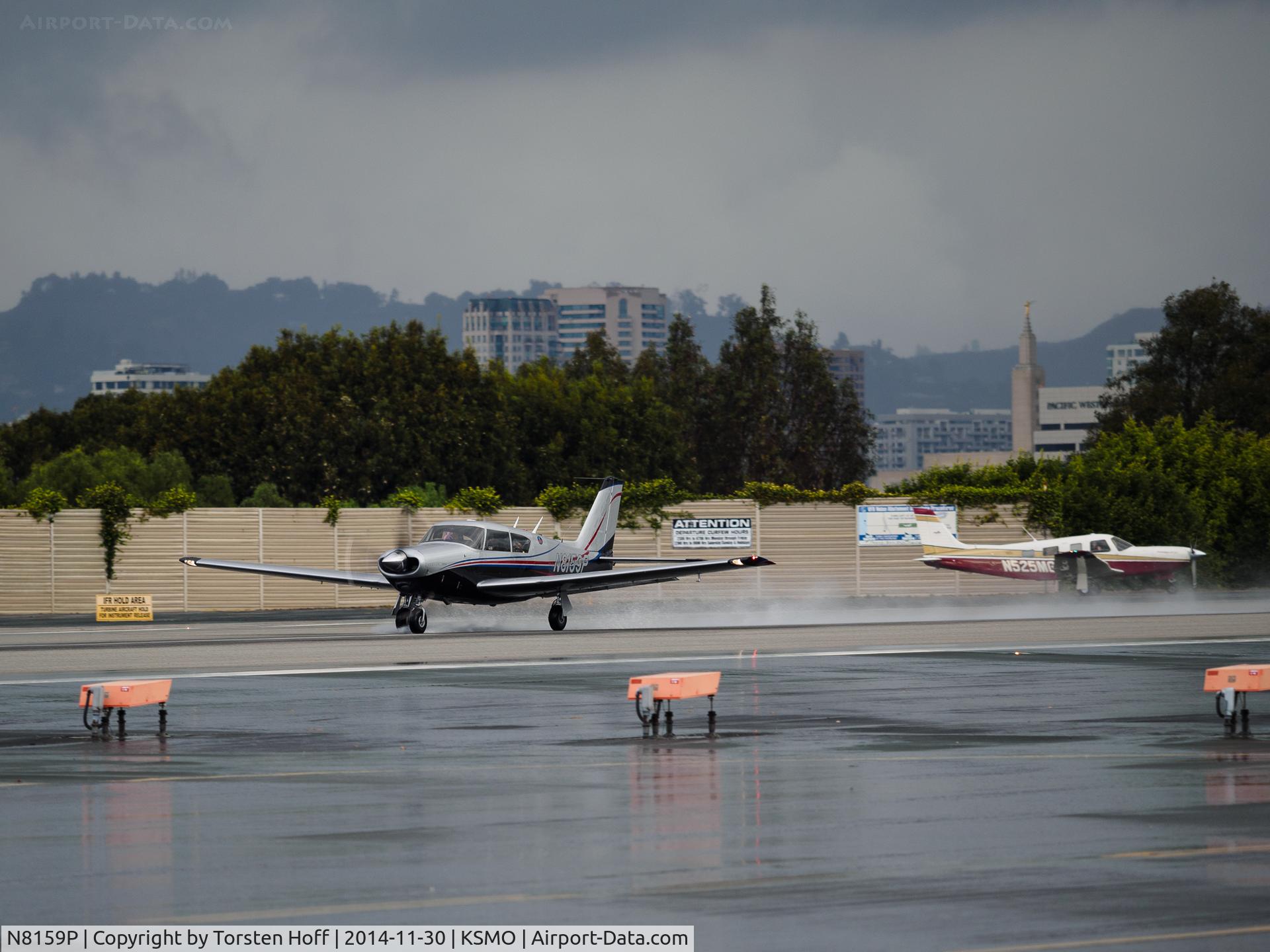 N8159P, 1963 Piper PA-24-250 Comanche C/N 24-3414, N8159P departing from RWY 21