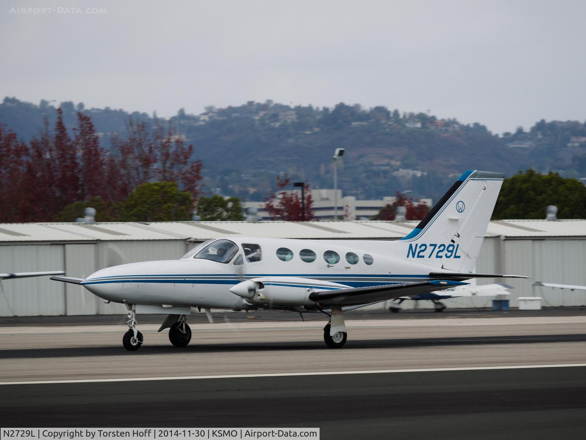 N2729L, 1979 Cessna 414A Chancellor C/N 414A0431, N2729L departing from RWY 21