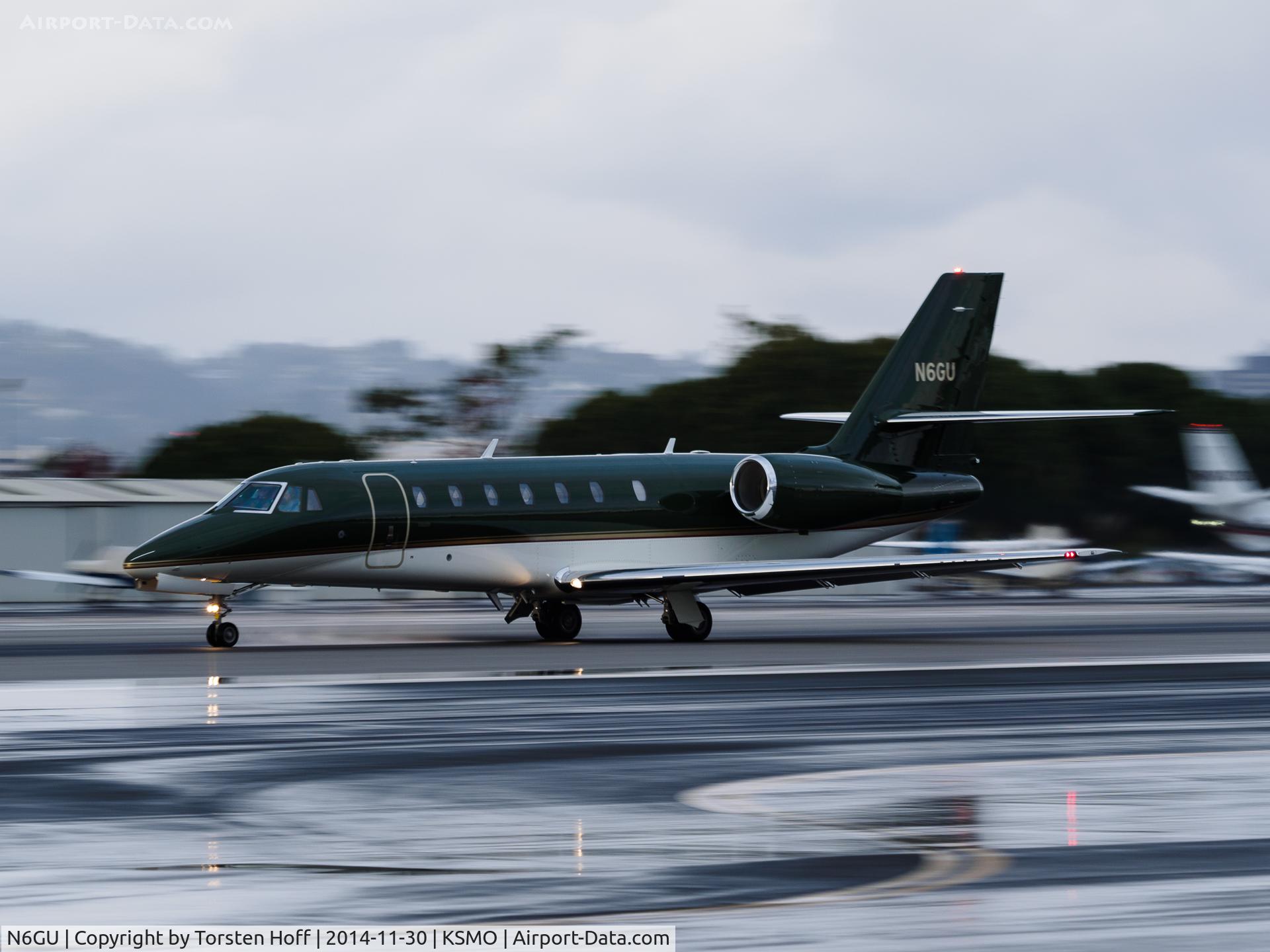 N6GU, 2009 Cessna 680 Citation Sovereign C/N 680-0268, N6GU departing from RWY 21