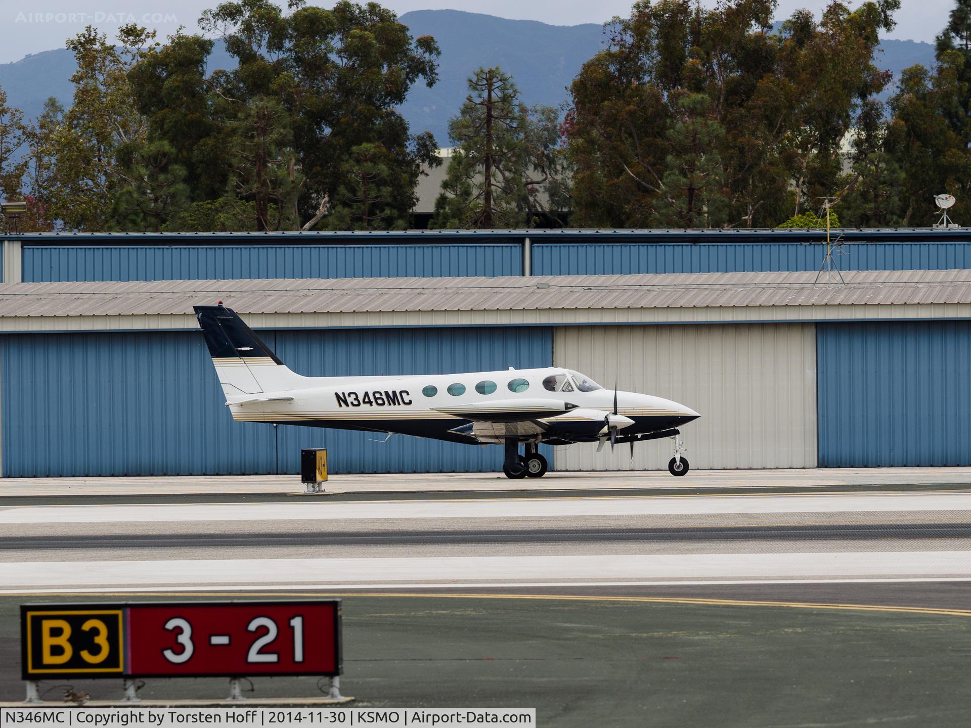 N346MC, Cessna 340A C/N 340A-0425, N346MC taxiing