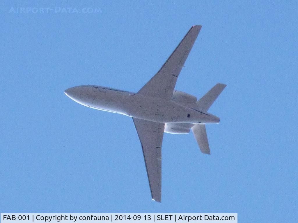 FAB-001, 2008 Dassault Falcon 900EX C/N 209, Arriving to El Trompillo
