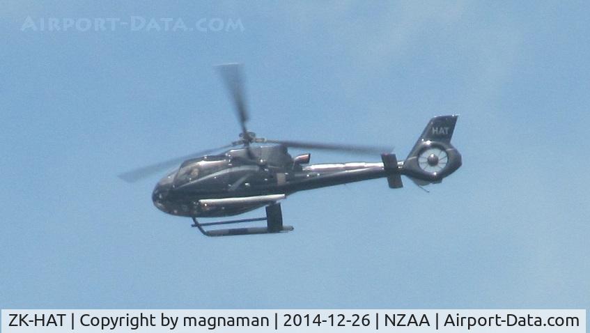 ZK-HAT, Eurocopter EC-130B-4 (AS-350B-4) C/N 4925, flying over AKL airport.