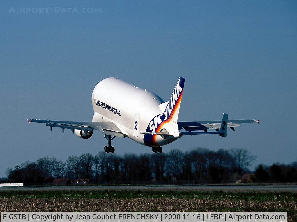 F-GSTB, 1996 Airbus A300B4-608ST Super Transporter C/N 751, touch and go training Belouga 2