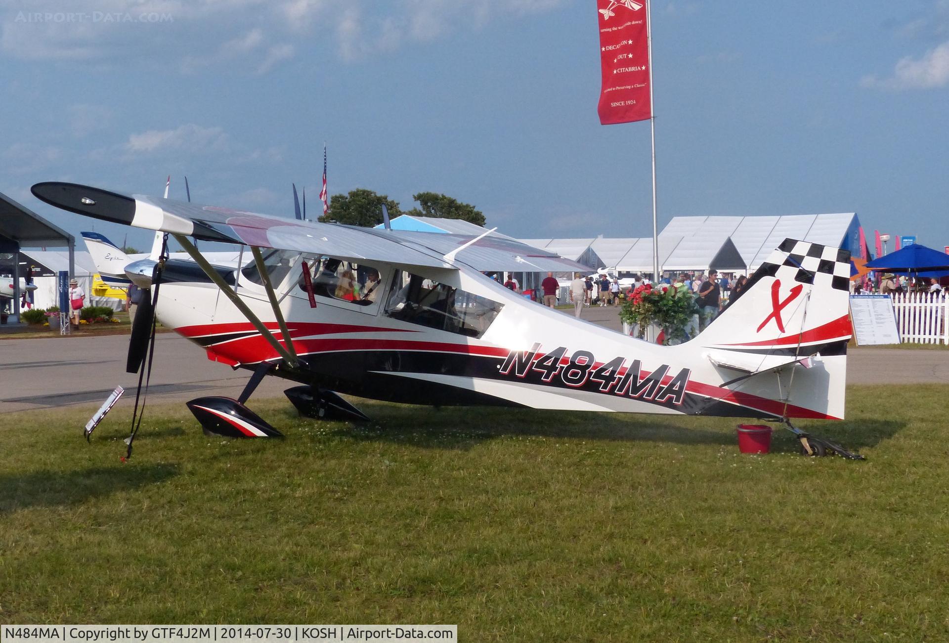 N484MA, 2014 American Champion 8KCAB Super Decathlon C/N 1147-2014, N484MA  at Oshkosh 30.7.14