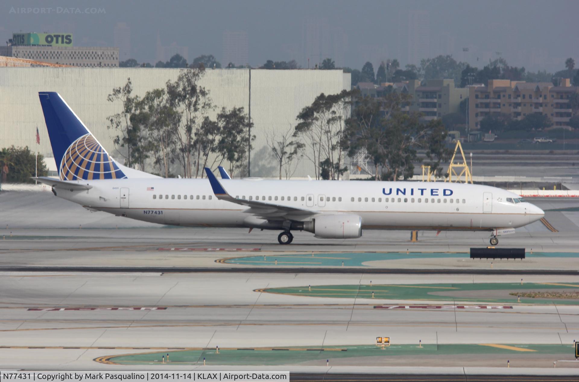 N77431, 2009 Boeing 737-924/ER C/N 32833, Boeing 737-900ER