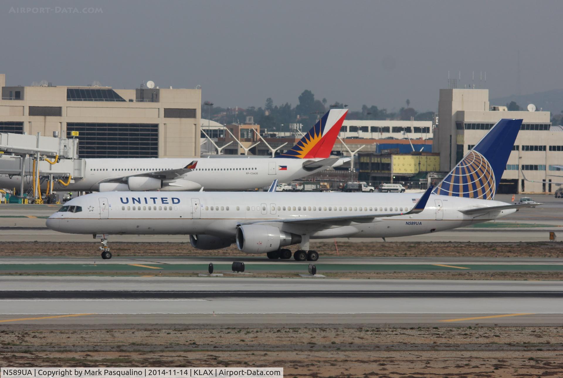 N589UA, 1997 Boeing 757-222 C/N 28707, Boeing 757-200