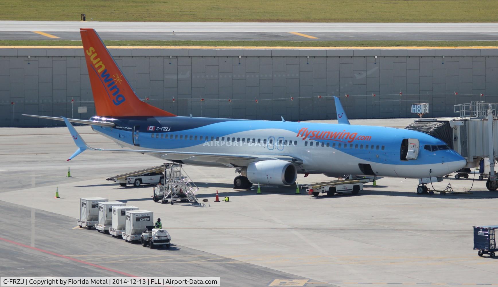 C-FRZJ, 2007 Boeing 737-8K5 C/N 34690, Sunwing 737-800