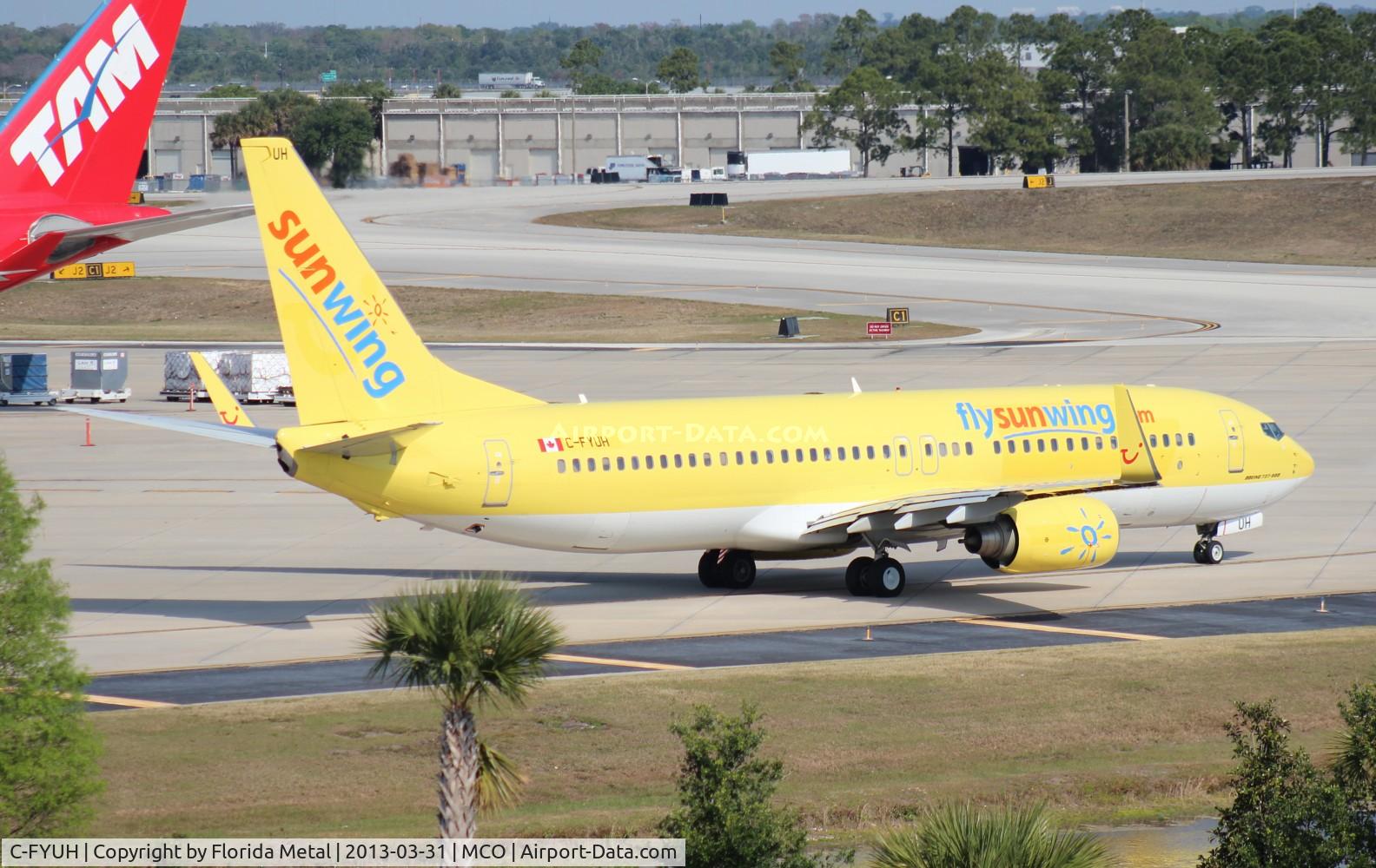 C-FYUH, 2006 Boeing 737-8K5 C/N 34689, Sunwing
