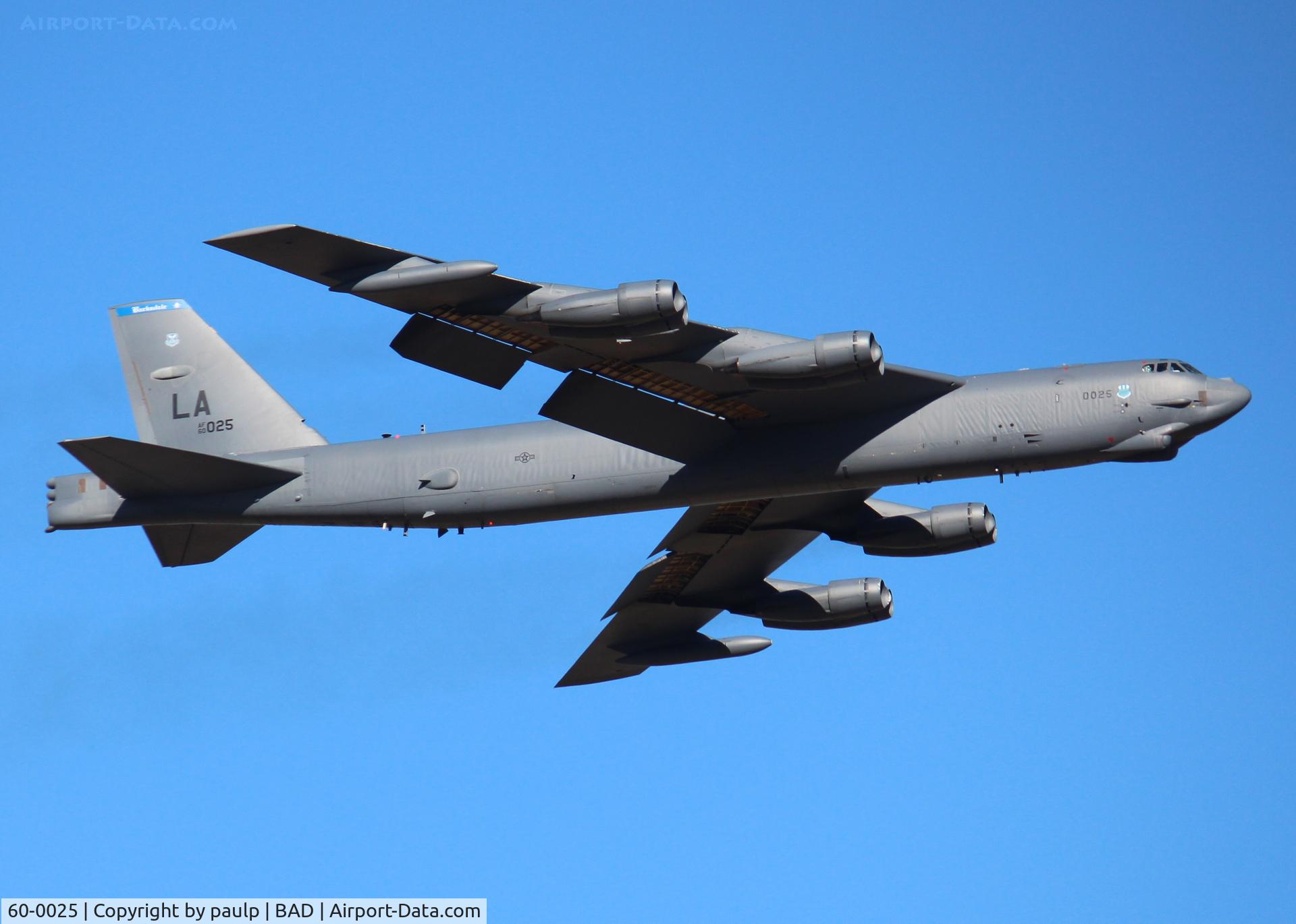 60-0025, 1960 Boeing B-52H Stratofortress C/N 464390, Landing at Barksdale Air Force Base.
