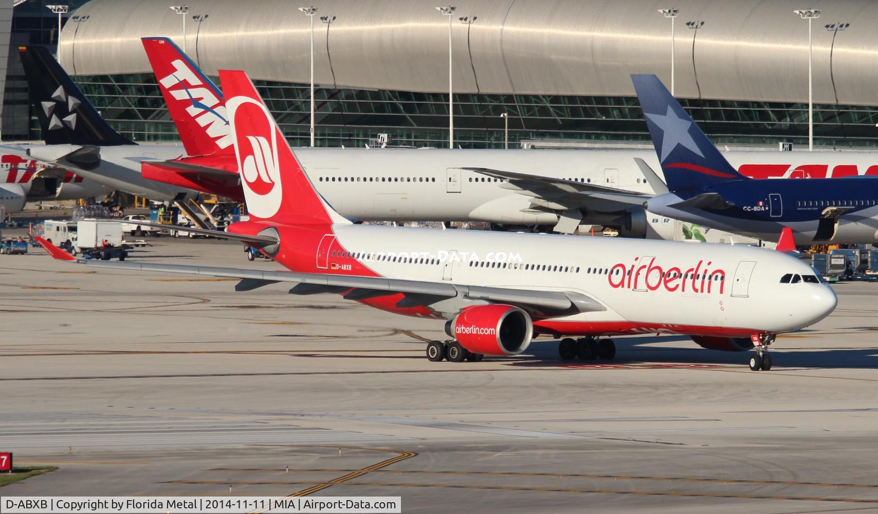 D-ABXB, 2000 Airbus A330-223 C/N 322, Air Berlin