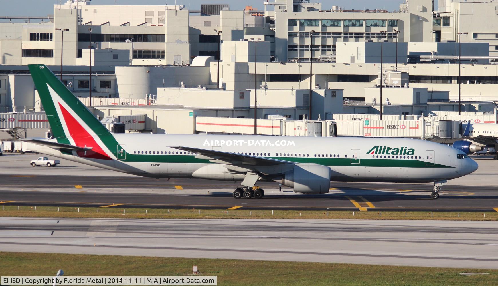 EI-ISD, 2003 Boeing 777-243/ER C/N 32860, Alitalia 777-200