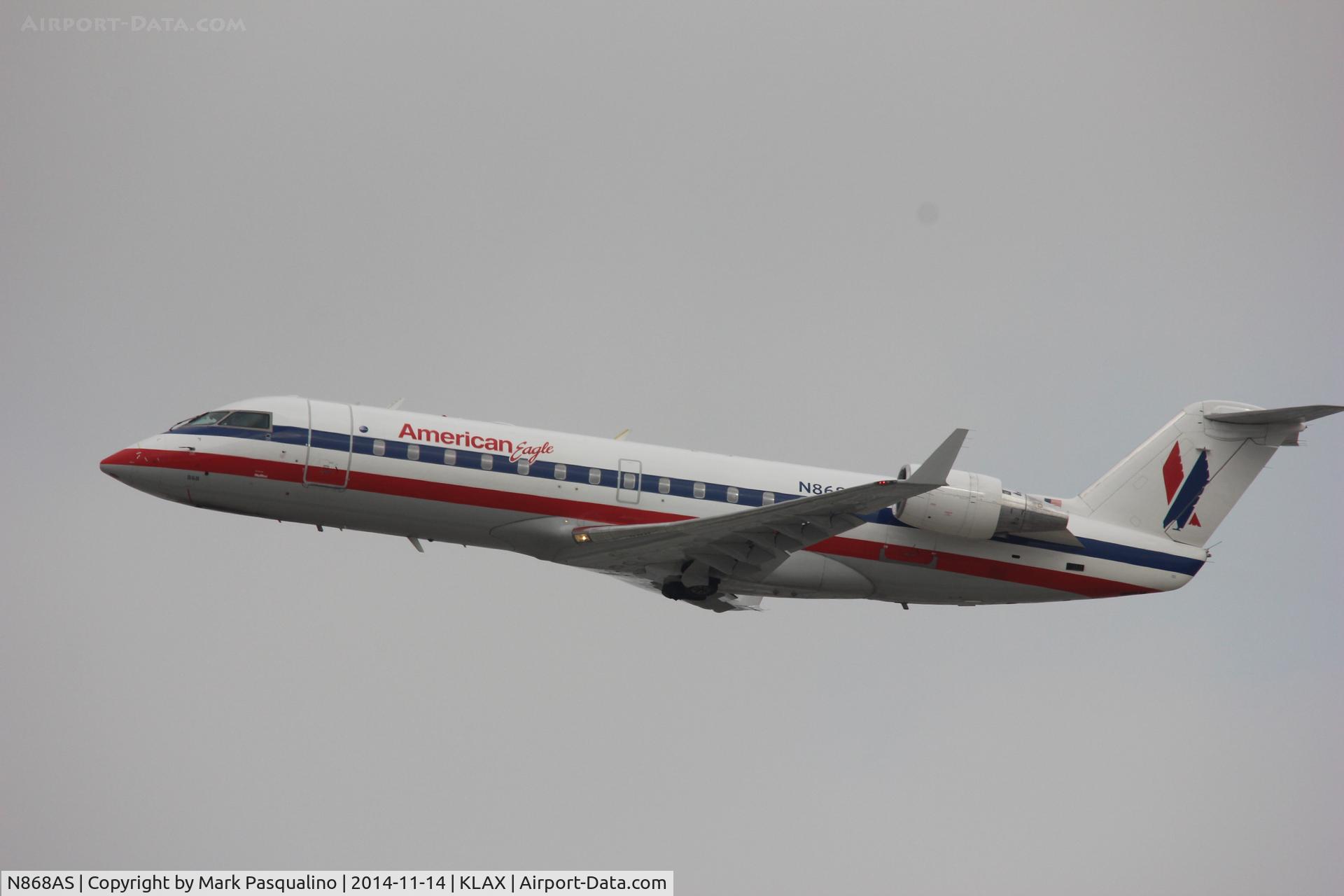 N868AS, 2001 Bombardier CRJ-200ER (CL-600-2B19) C/N 7474, CL-600-2B10