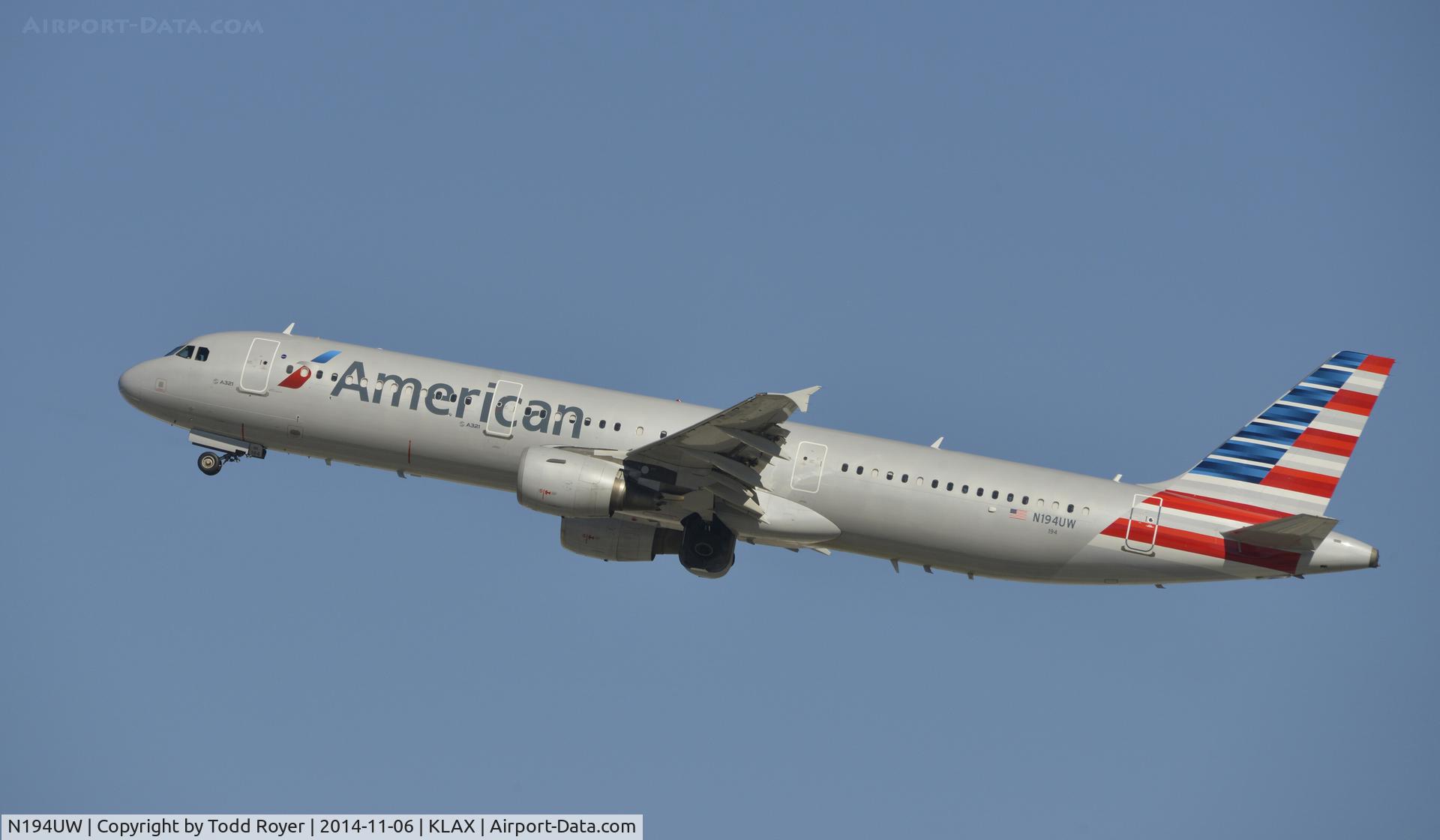 N194UW, 2008 Airbus A321-211 C/N 3629, Departing LAX on 25R