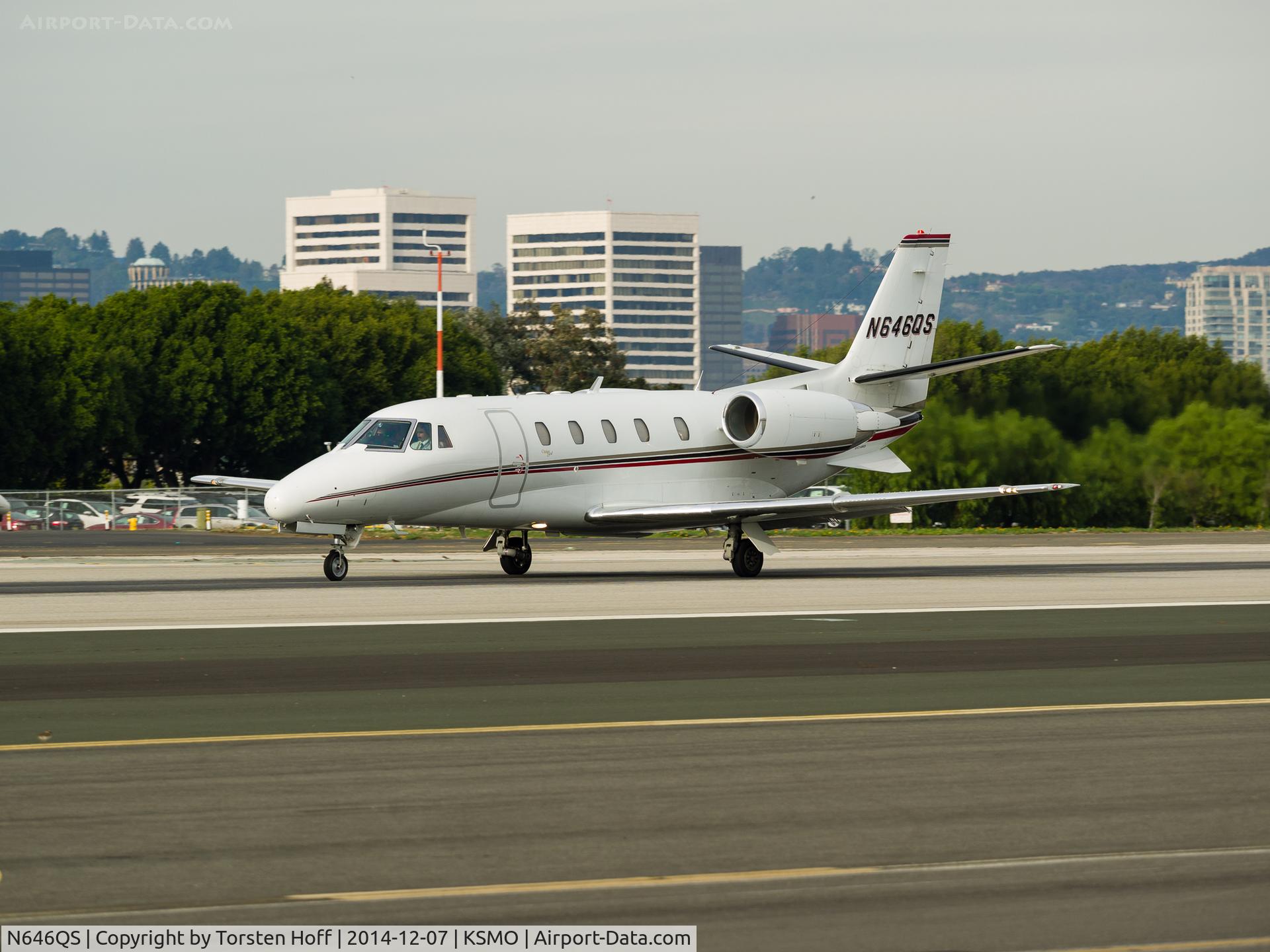 N646QS, 2002 Cessna 560XL Citation Excel C/N 560-5246, N646QS departing from RWY 21
