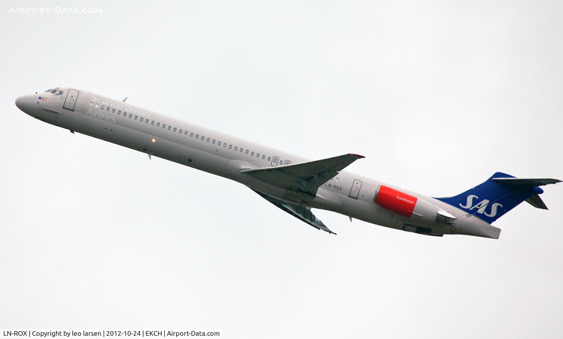 LN-ROX, 1988 McDonnell Douglas MD-82 (DC-9-82) C/N 49603, Copenhagen 24.10.12