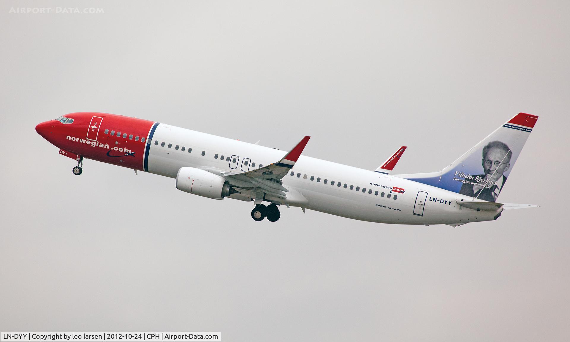LN-DYY, 2012 Boeing 737-8JP C/N 39012, Copenhagen 24.10.12