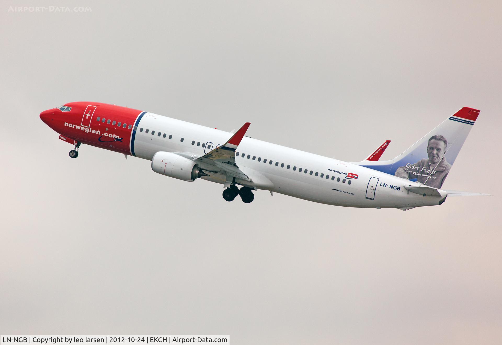 LN-NGB, 2012 Boeing 737-8JP C/N 39015, Copenhagen 24.10.12