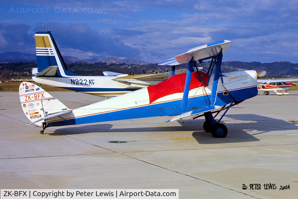 ZK-BFX, 1940 De Havilland DH-82A Tiger Moth II C/N 83145, Ian Bennie, Auckland, 1976