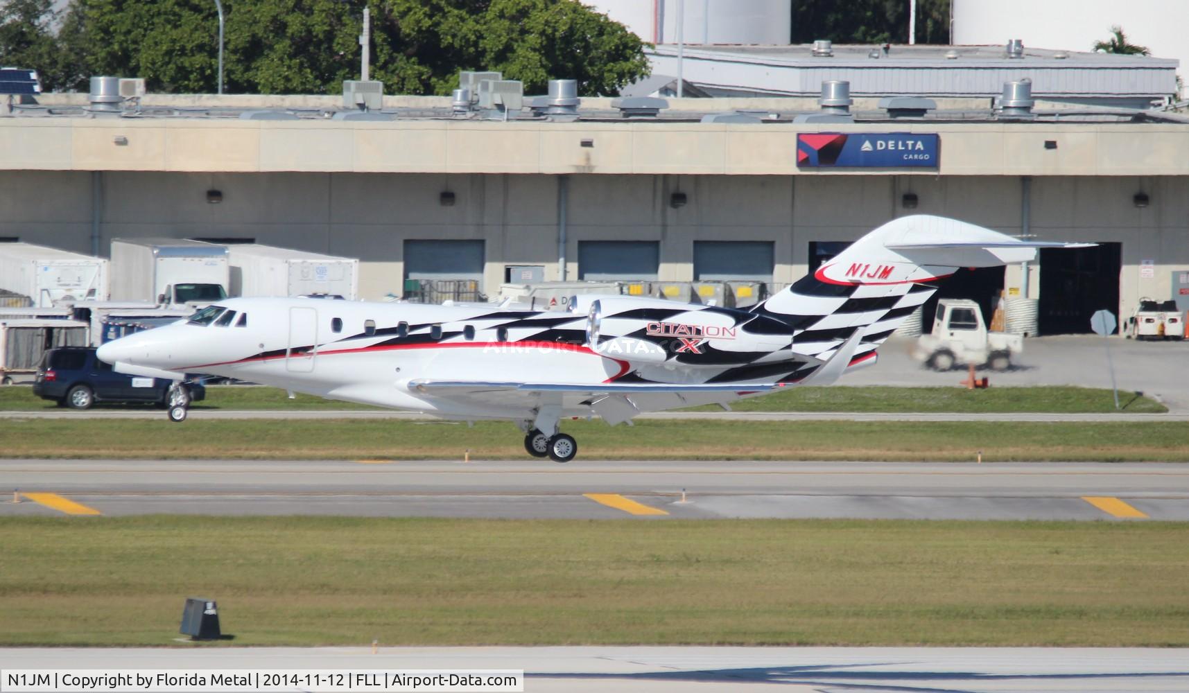 N1JM, 1996 Cessna 750 Citation X Citation X C/N 750-0005, Jamie McMurray NASCAR Driver landing at FLL