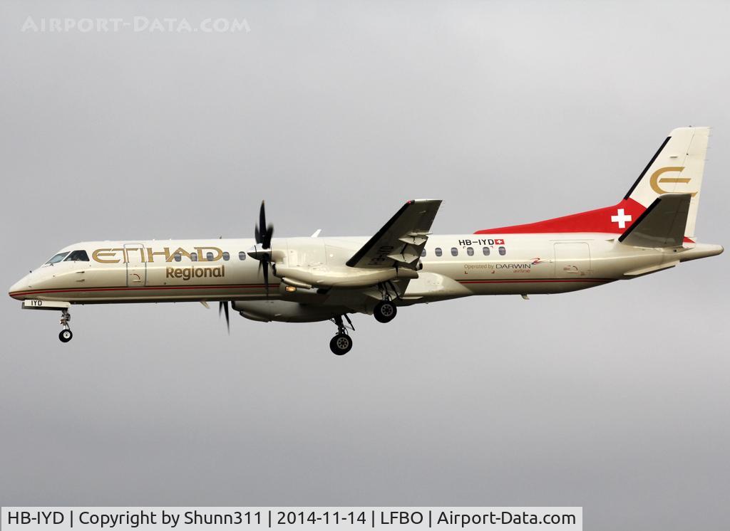 HB-IYD, 1998 Saab 2000 C/N 2000-059, Landing rwy 32L