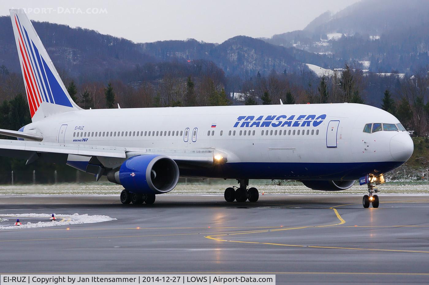 EI-RUZ, 2001 Boeing 767-3Q8/ER C/N 30048, ei-ruz