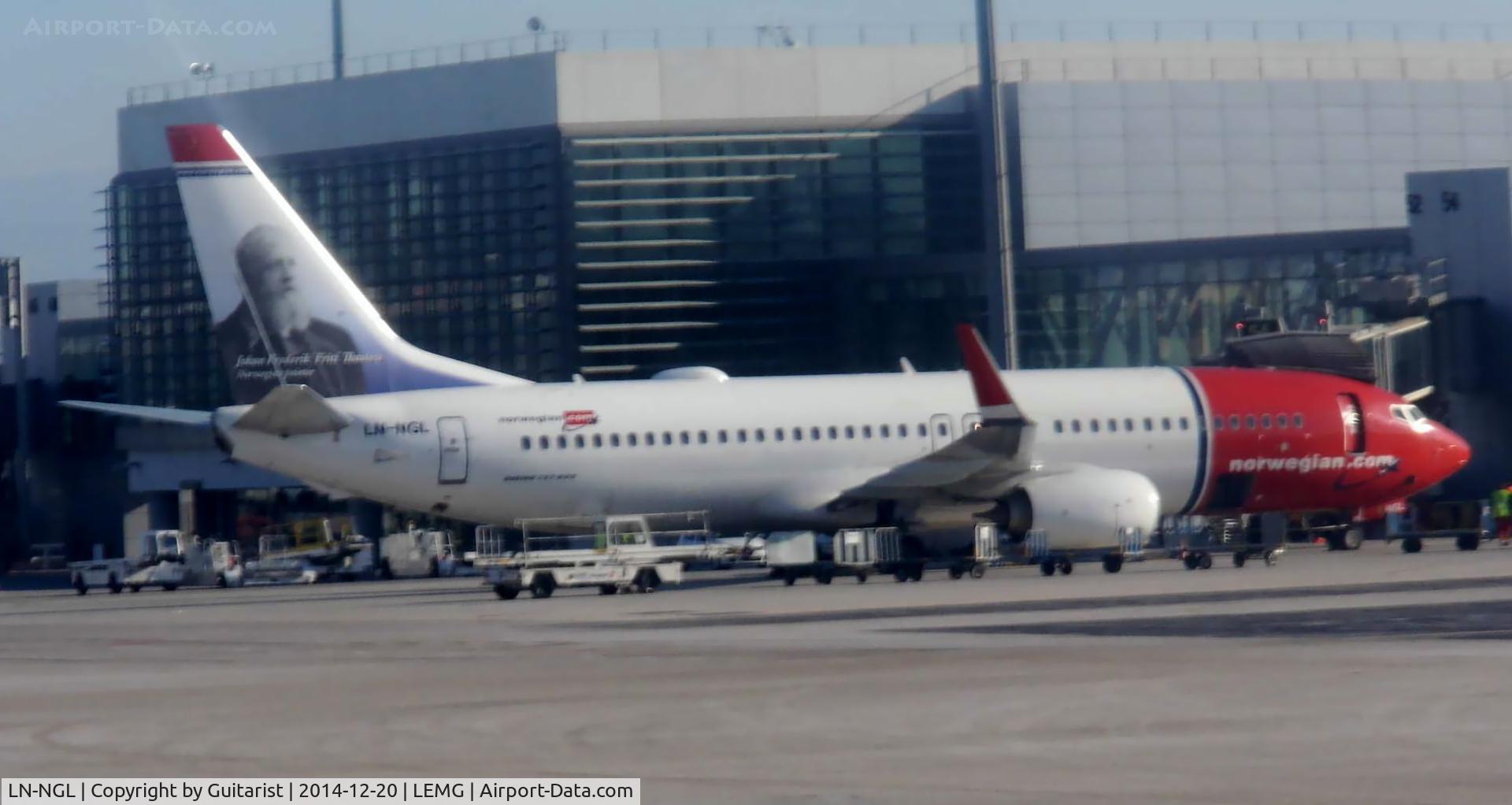 LN-NGL, 2013 Boeing 737-8JP C/N 39023, At Malaga