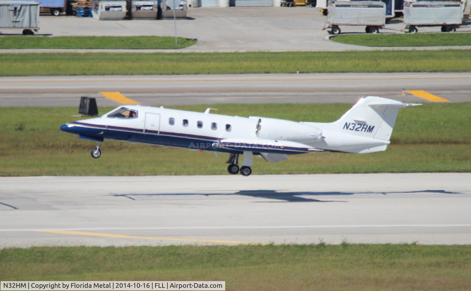 N32HM, 1983 Gates Learjet 35A C/N 499, Lear 35A