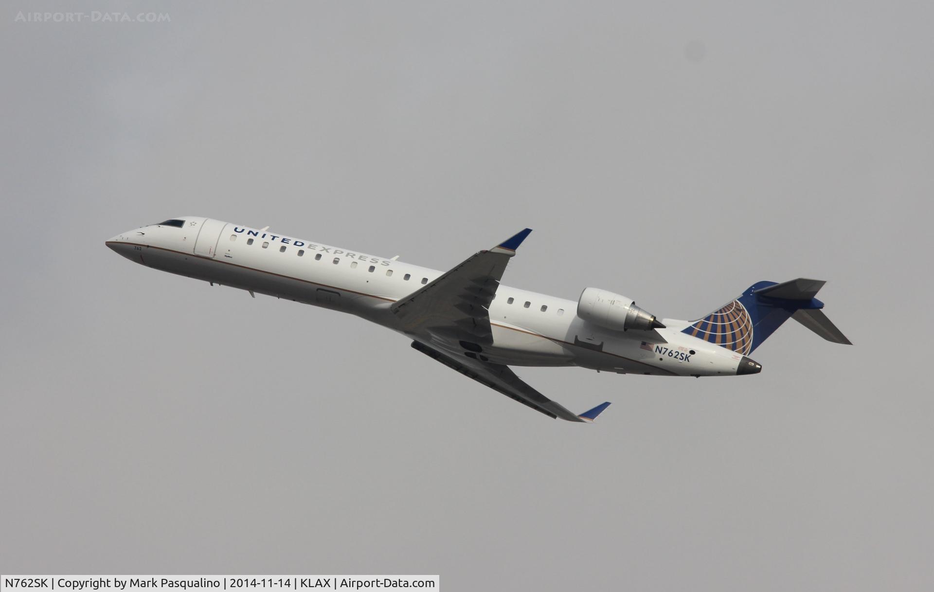 N762SK, 2005 Bombardier CRJ-701ER (CL-600-2C10) Regional Jet C/N 10226, CL-600-2C10