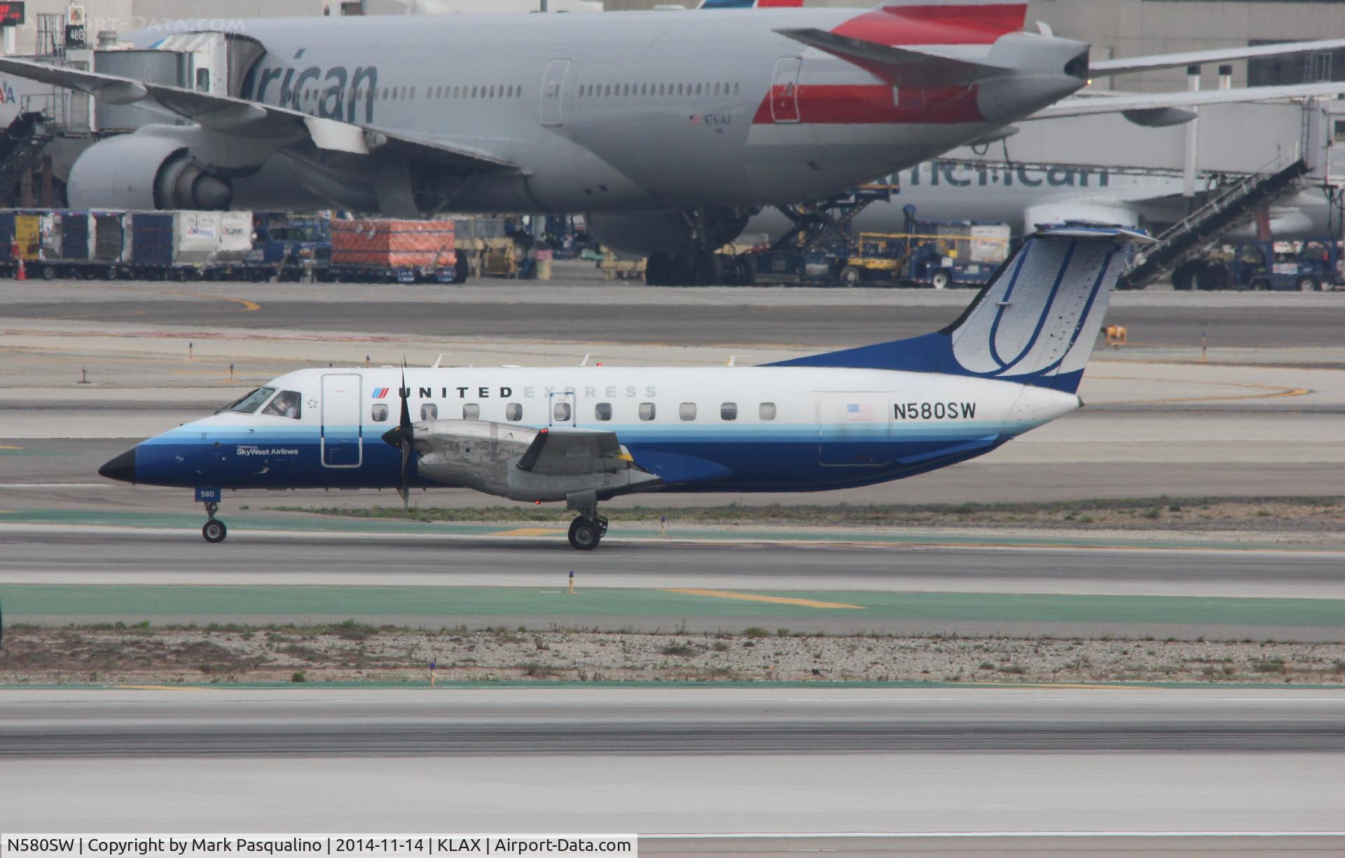 N580SW, 1999 Embraer EMB-120ER Brasilia C/N 120348, EMB-120ER
