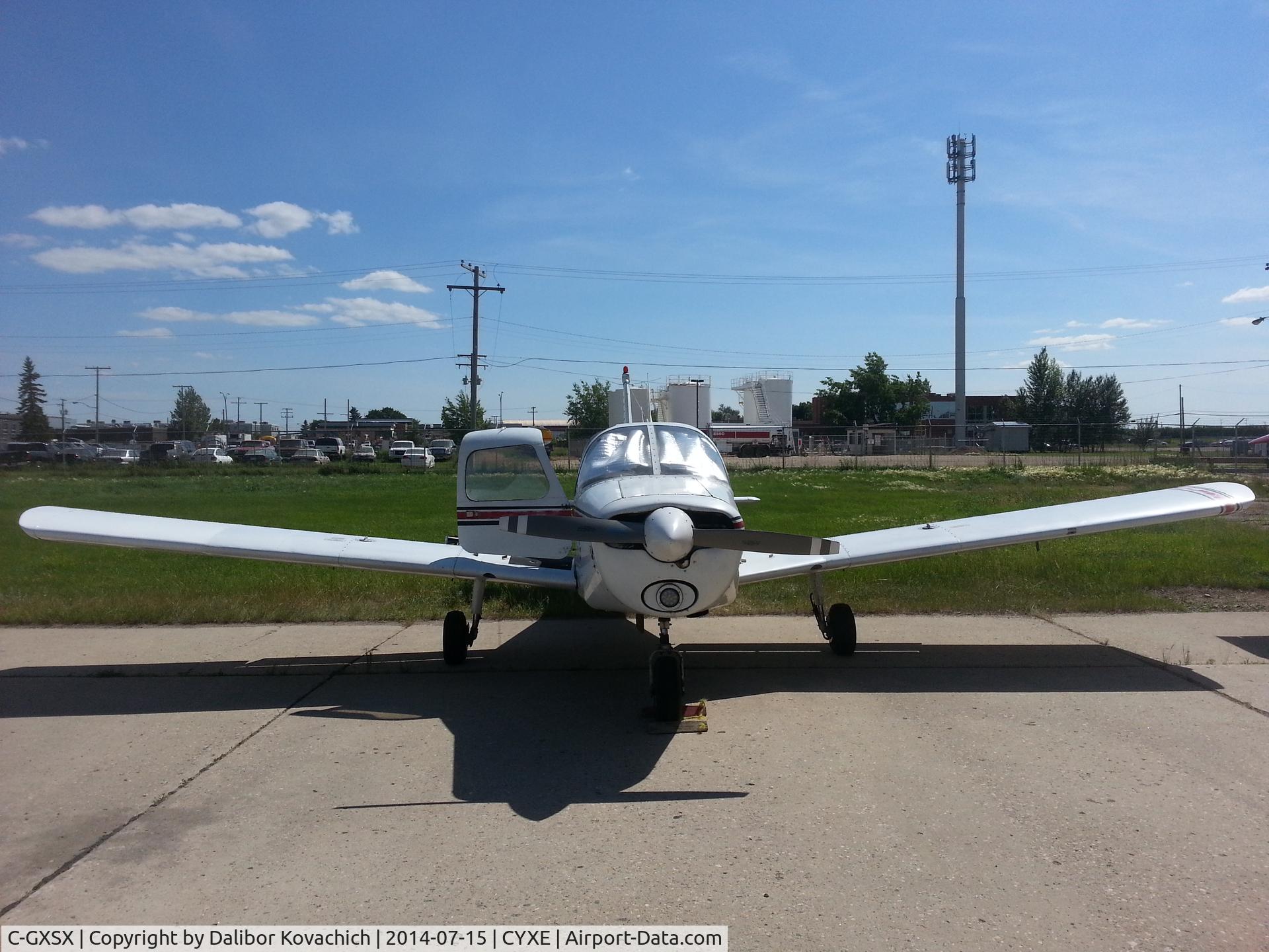 C-GXSX, 1973 Piper PA-28-140 C/N 28-7325175, Millennium aviation trainer